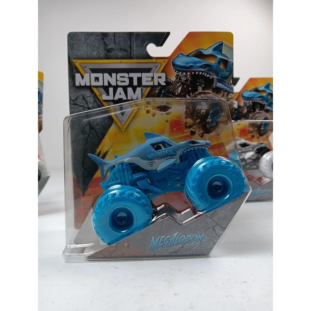 Monster Jam “Megalodon” Truck Set Of 4 Spin Master 1:64 Series 01